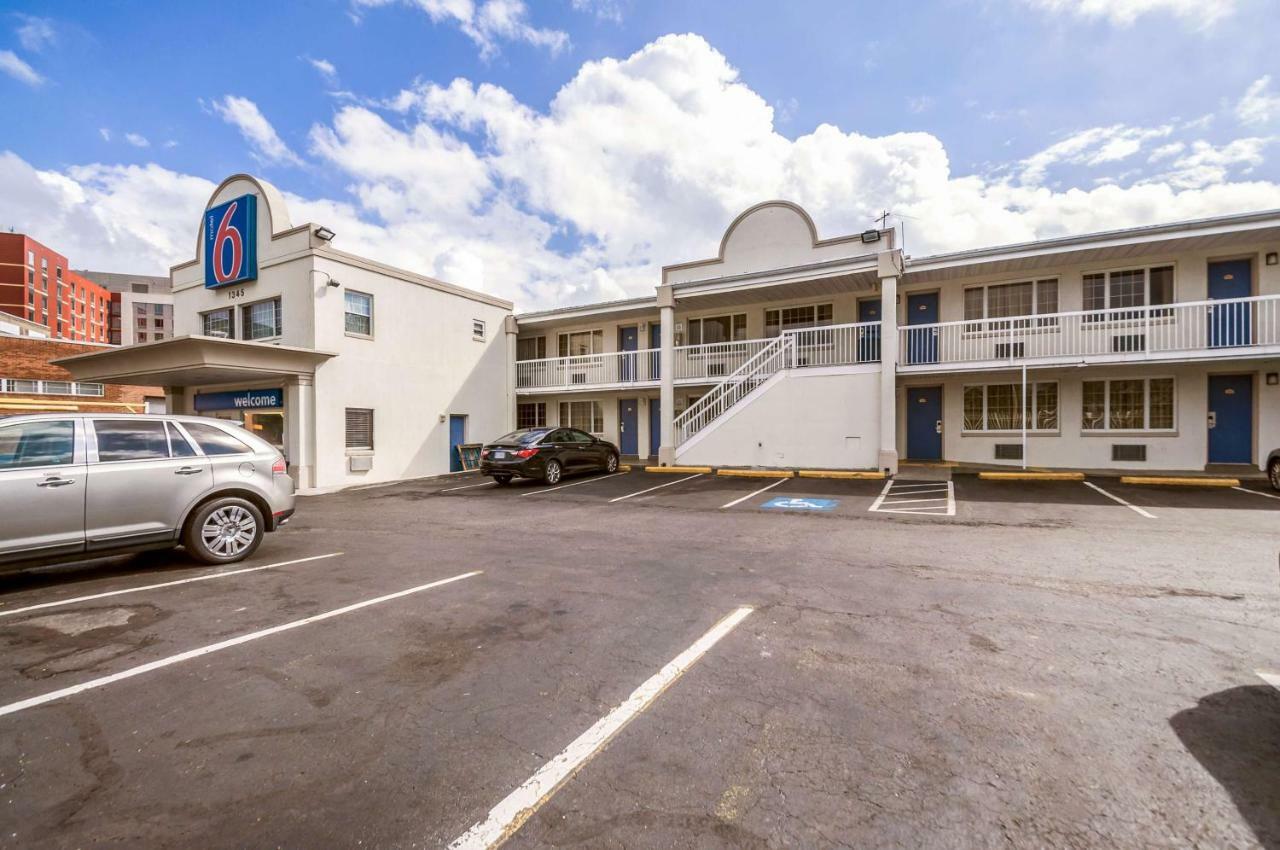 Motel 6-Washington, Dc - Convention Center Екстер'єр фото